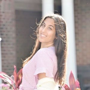 Meet your Posher, Meera